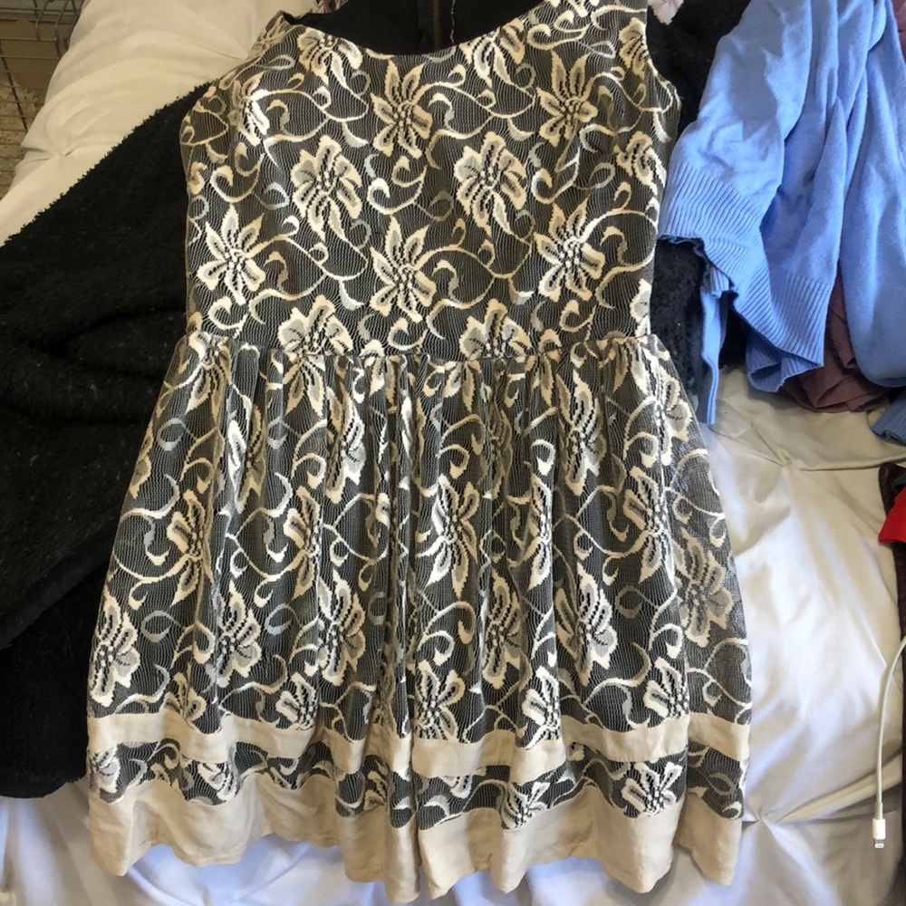 Lace dress